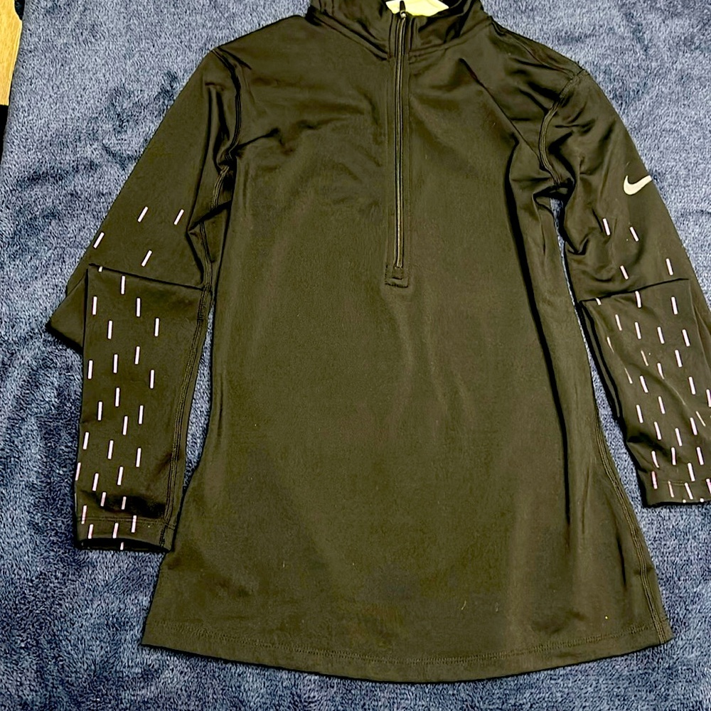 Nike Woman Dri-FIT UV Long-Sleeve